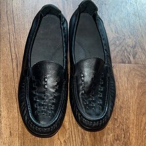 SAS Classic Black Leather Loafers Size 9M